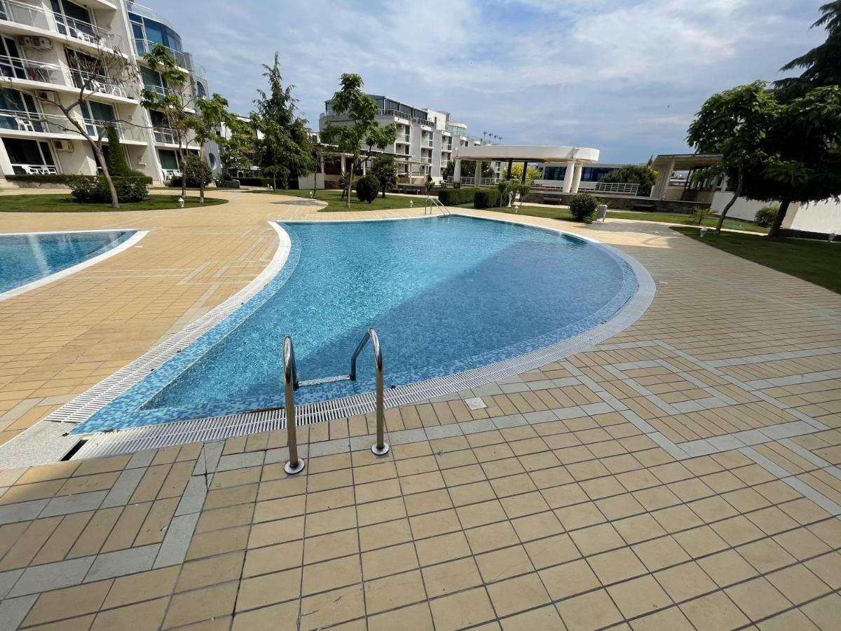 Apartamento Day Dream Burgas Exterior foto